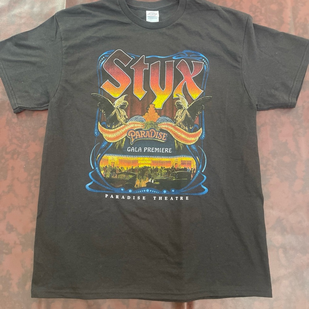 Styx 1980’s Vintage Paradise Theater Concert T-Shirt Men’s size L